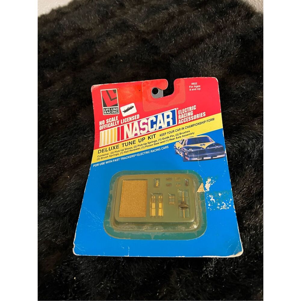 New Life Like #9922‎ Tune-Up kit for M Chassis Electric Slot cars